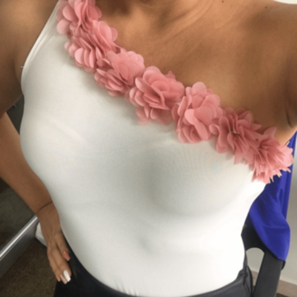 One shoulder ruffle flower bodysuit - Picture 7 of 7